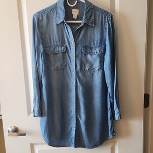 Chico's Blue Denim Button-Up Shirt 1P